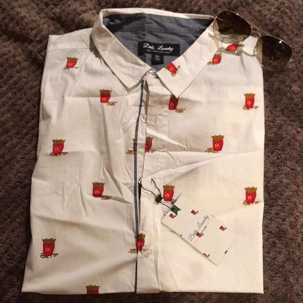 Short sleeve white casual men shirt 🍟